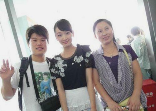 华晨宇：从爱豆到吃瓜明星，光环背后的真实故事✨